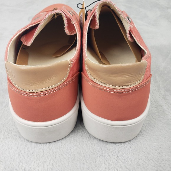 NWT Spenco Malibu Coral Canvas Leather Slip On Sneakers Women 9 Shoes Casual - Picture 8 of 12